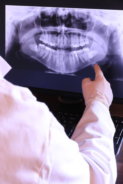 Best Emergency Dental Care for Broken or Chipped Teeth in Henderson, NC